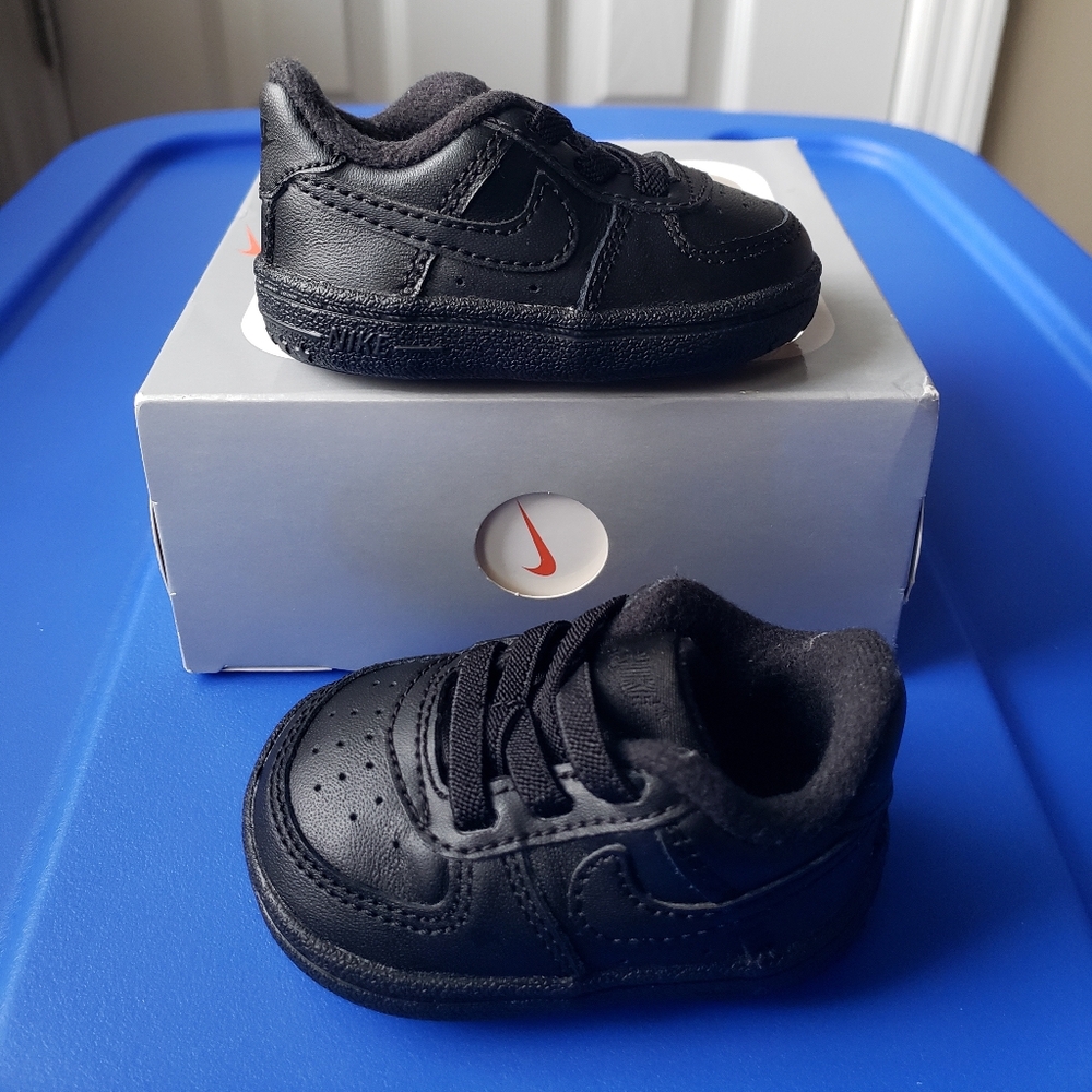 Size 1c Infant Shoe Bundle - Picture 10 of 10